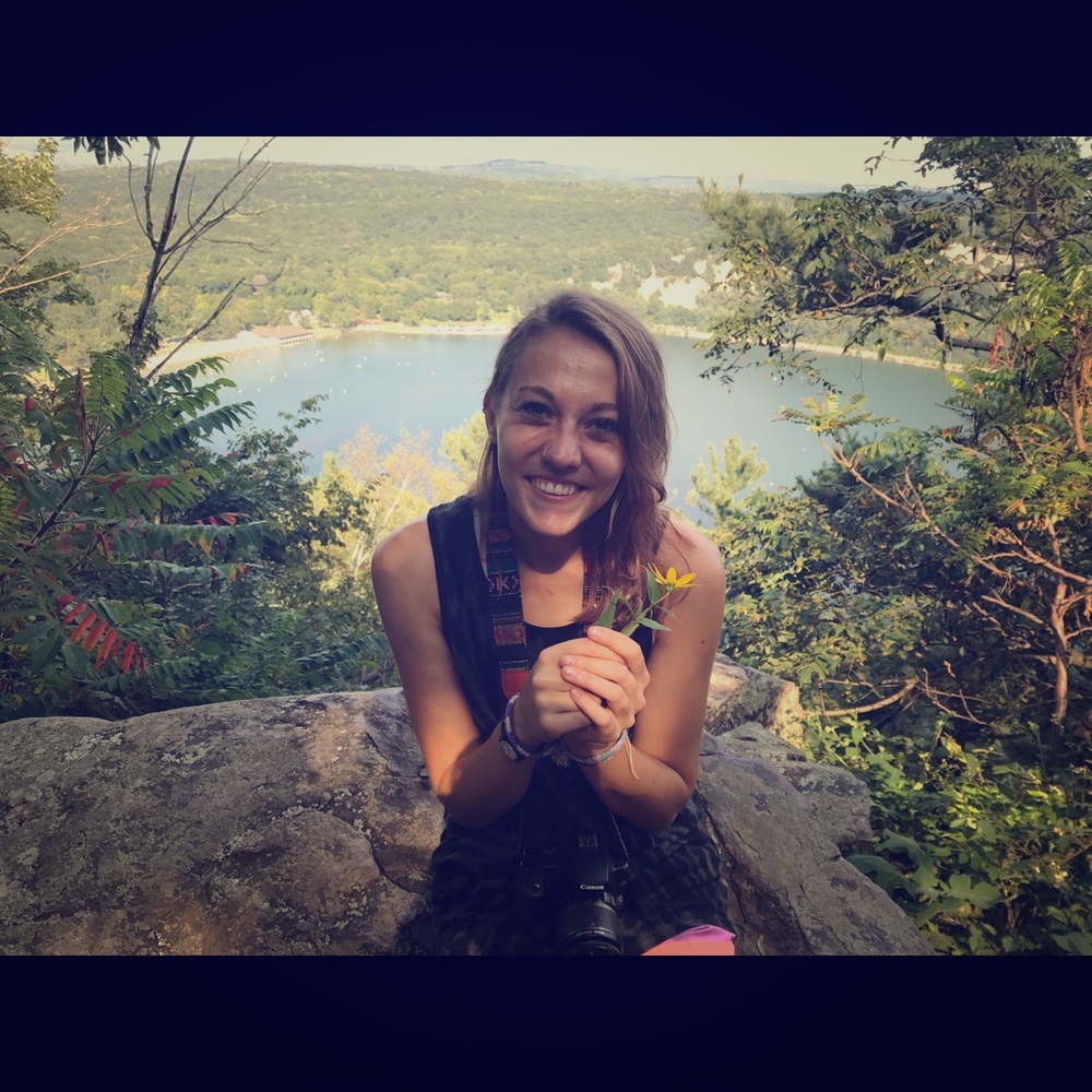 Meet your Posher, Hannah